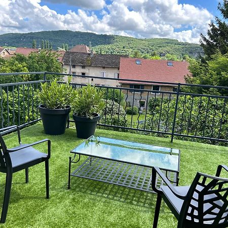 Les Glycines Villa Hieres-Sur-Amby Exteriör bild
