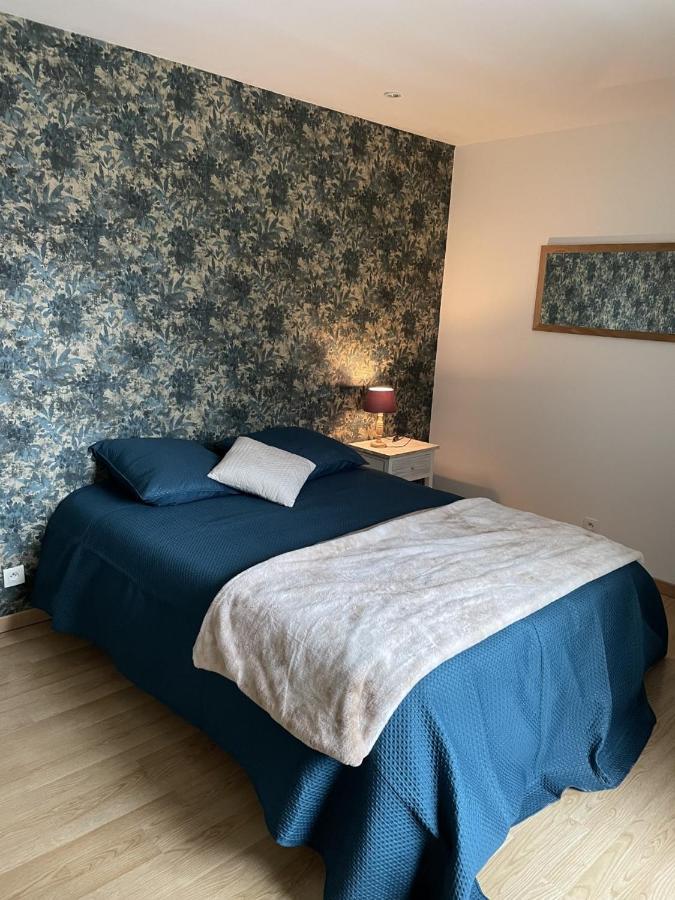 Les Glycines Villa Hieres-Sur-Amby Exteriör bild